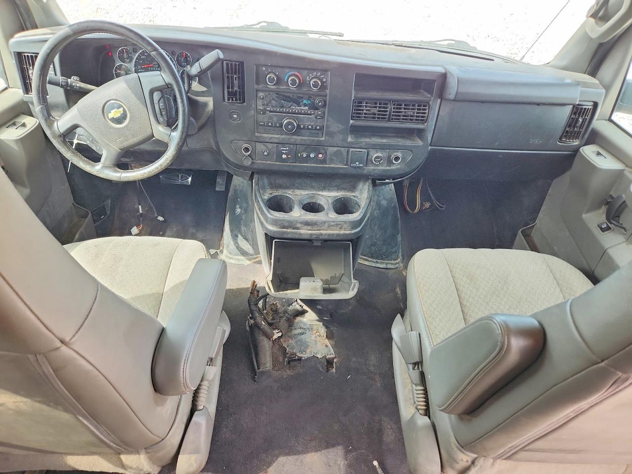 Chevrolet Express Ls
