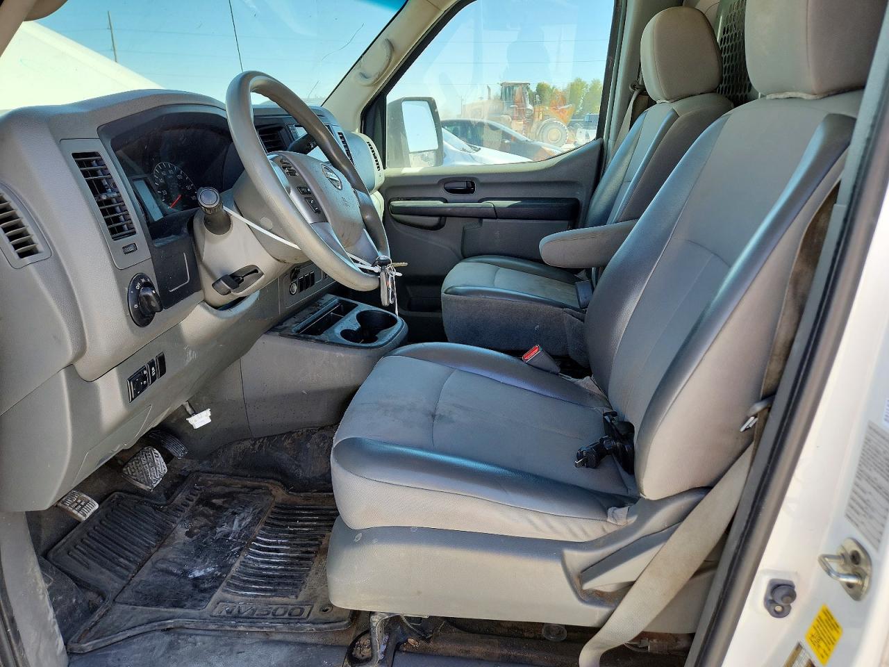 Nissan Nv 1500