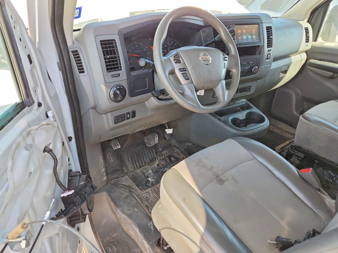 Nissan Nv 1500