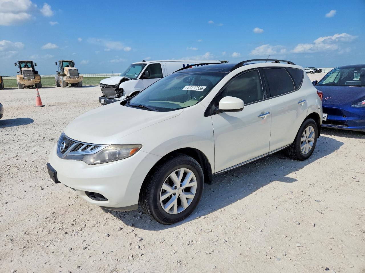 Salvage Nissan Murano Image