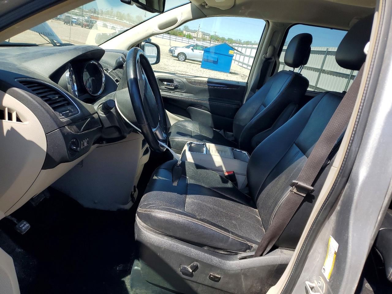 Chrysler Minivan Touring L