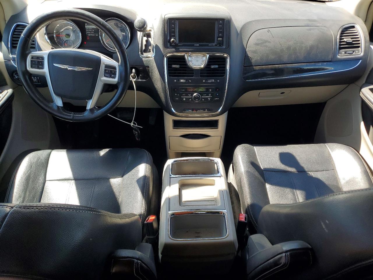 Chrysler Minivan Touring L