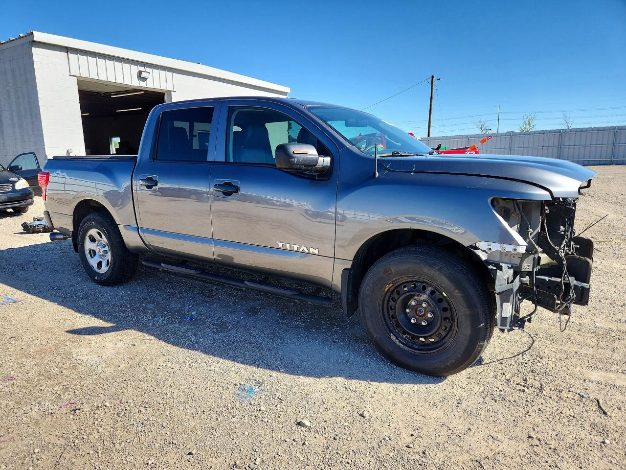 Nissan Titan S
