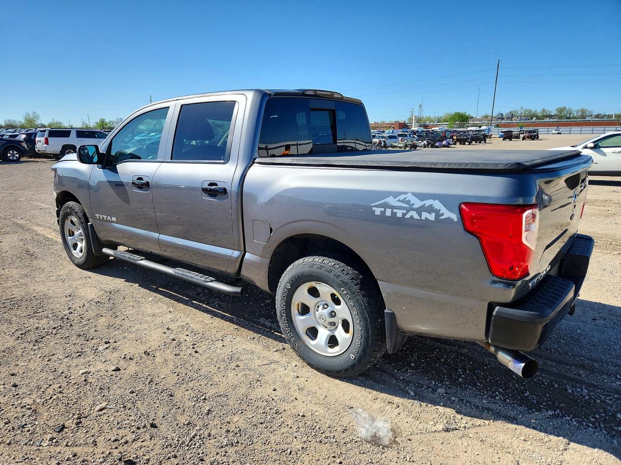 Nissan Titan S