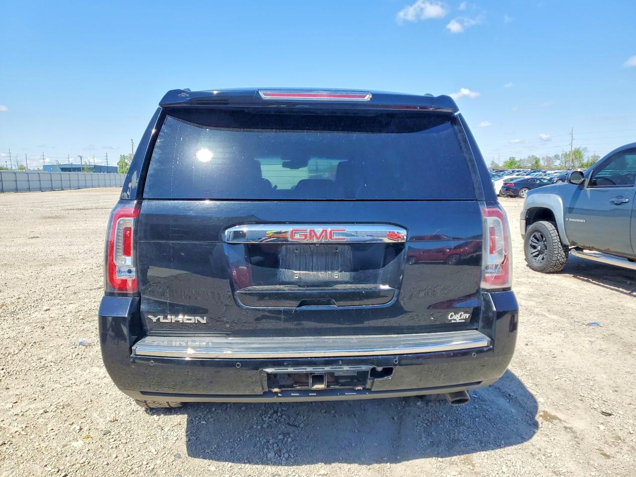 GMC Yukon Denali