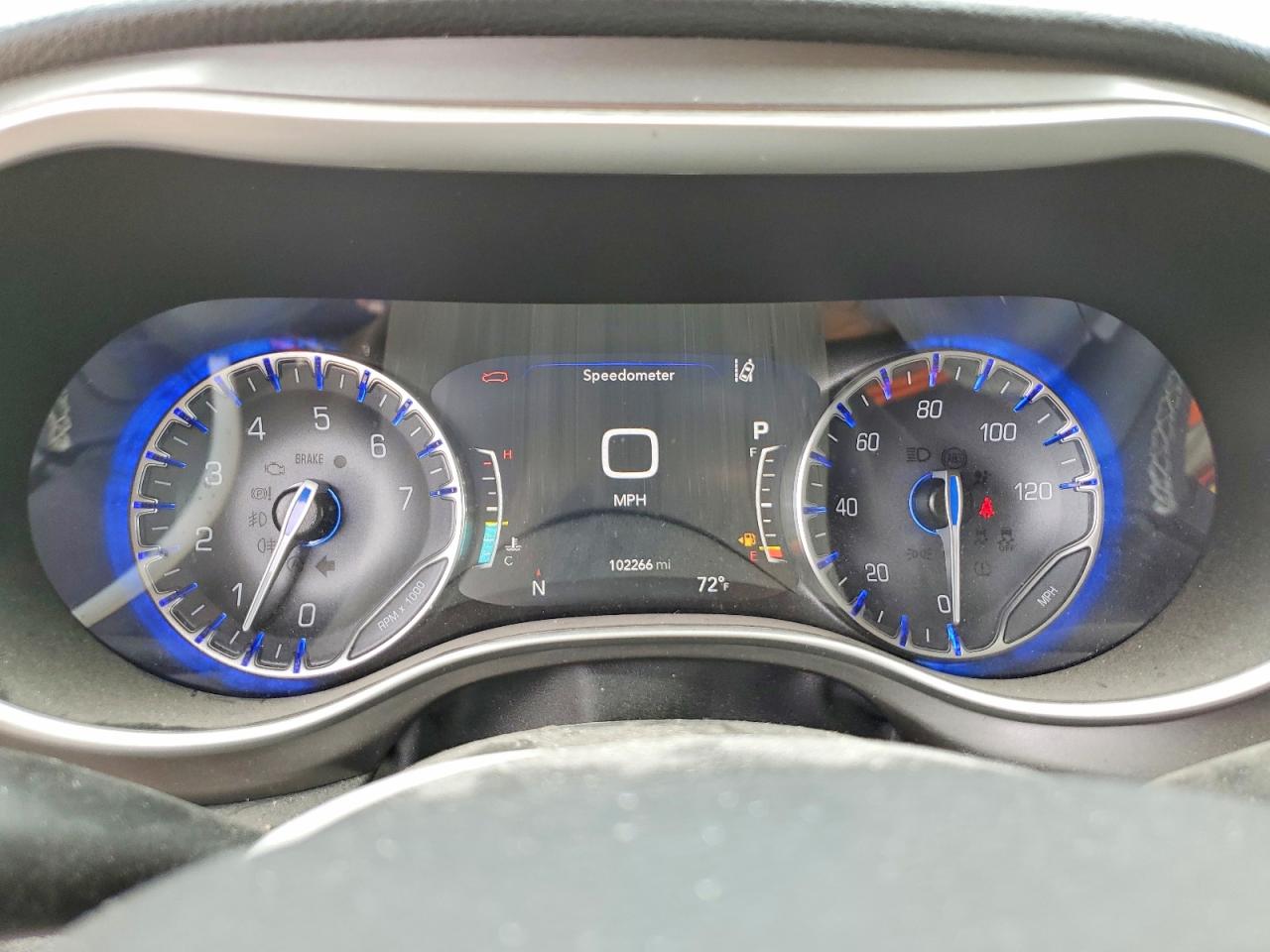 Chrysler Pacifica Touring L