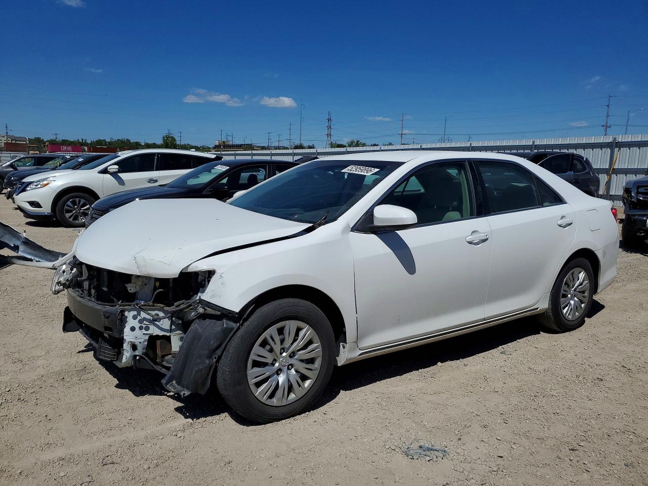 Salvage Toyota Camry Image