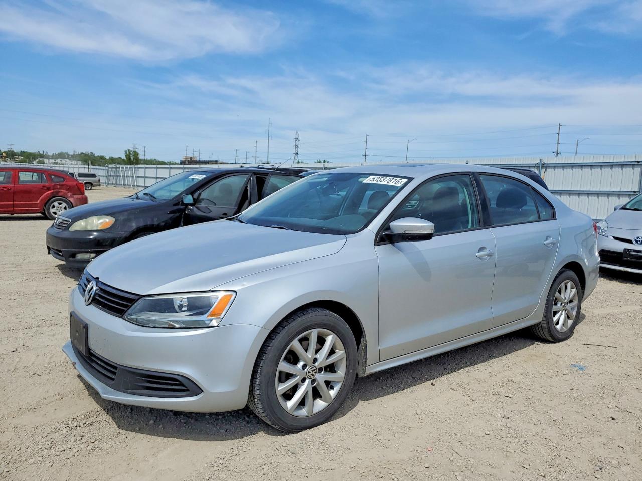 Salvage Volkswagen Jetta Image