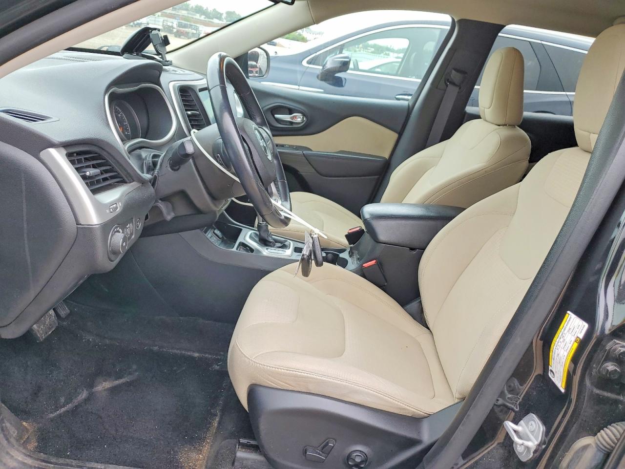 Jeep Grand Cherokee Latitude