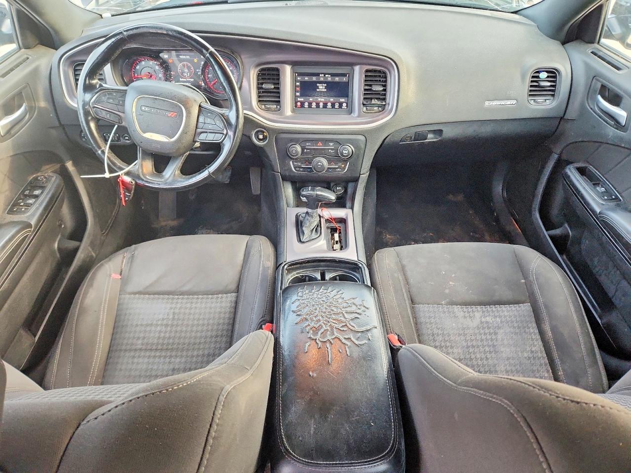 Dodge Charger Sxt