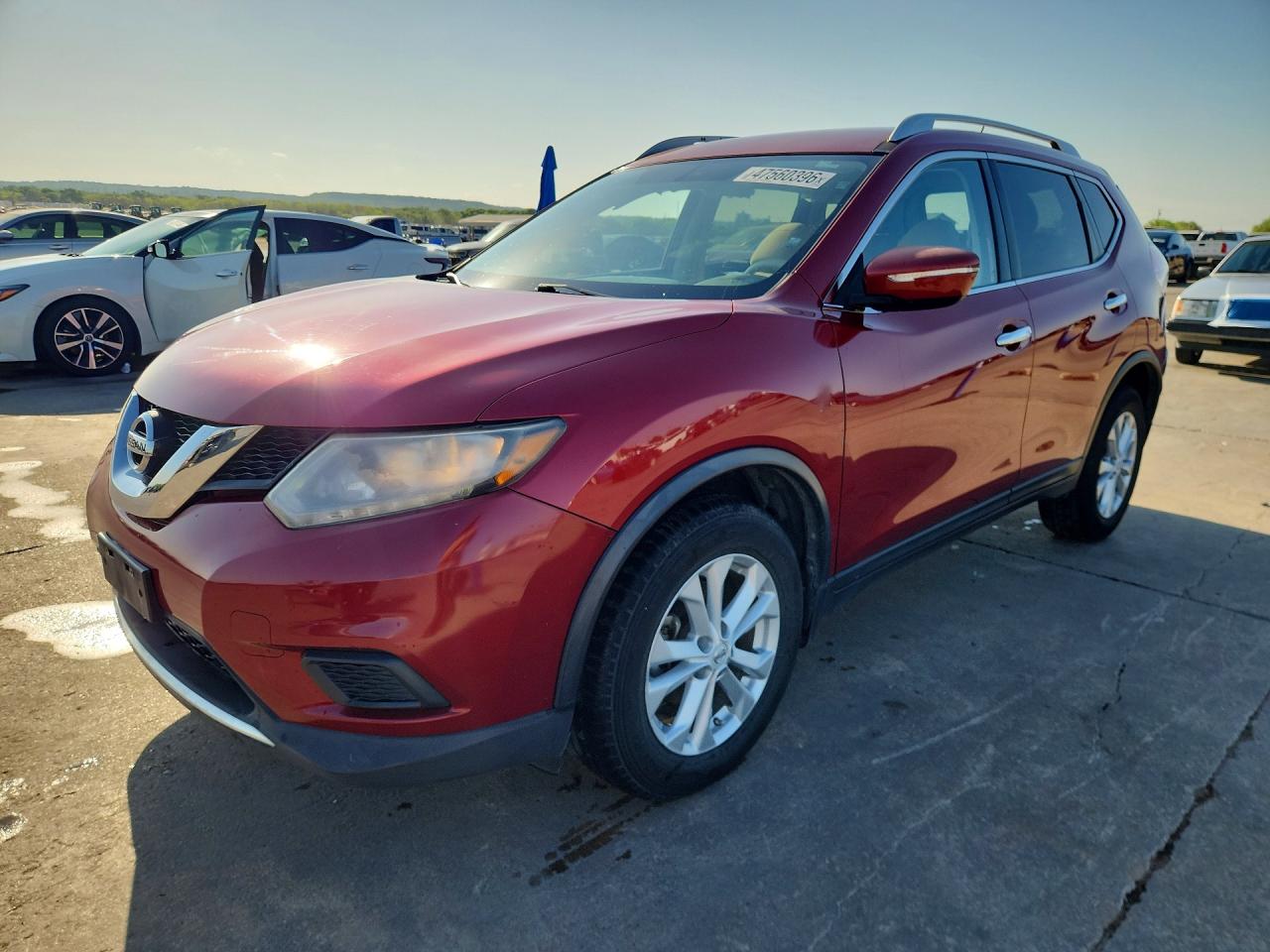 Salvage Nissan Rogue Image