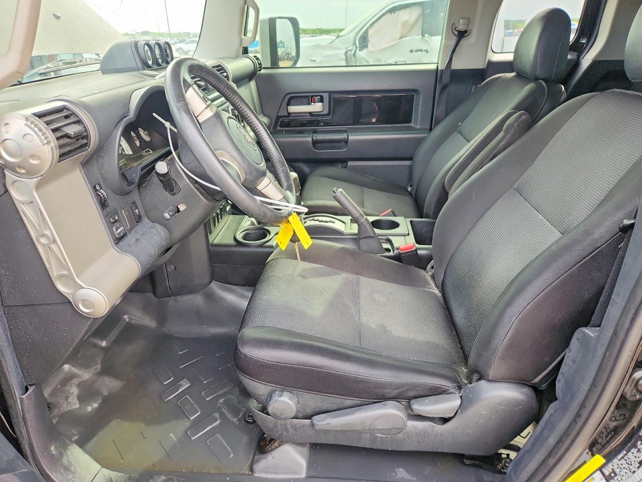 Toyota FJ Cruiser Base