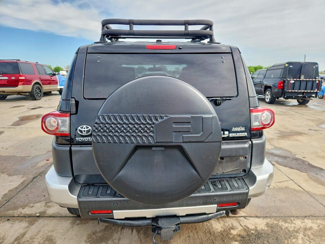 Toyota FJ Cruiser Base