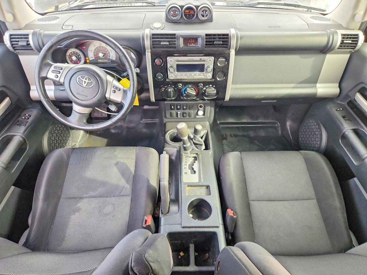 Toyota FJ Cruiser Base