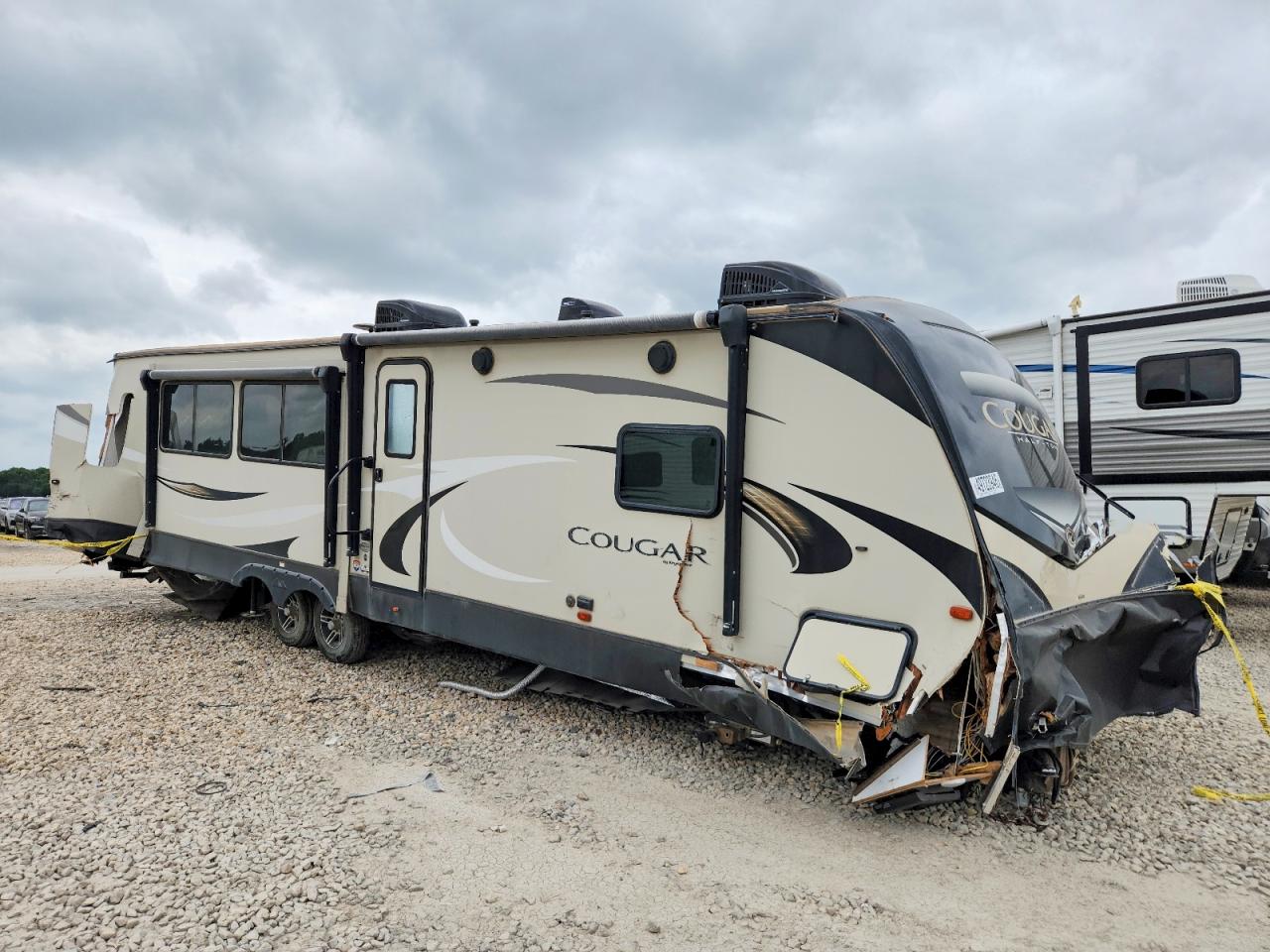 Salvage Keystone Cougar 29r Image