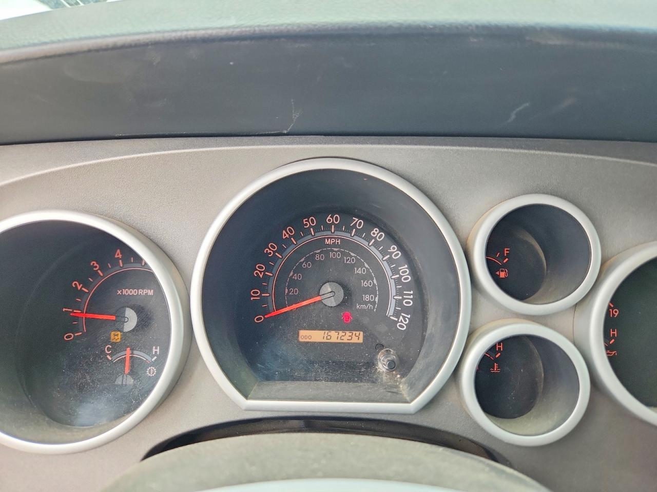 Toyota Tundra Crewmax Sr5