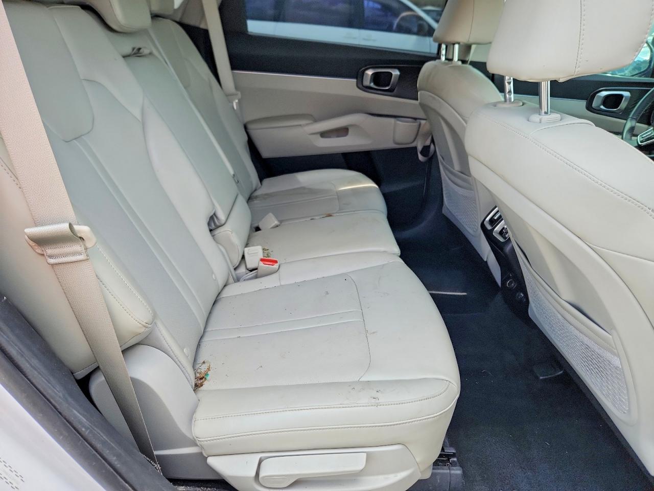 Kia Sorento S