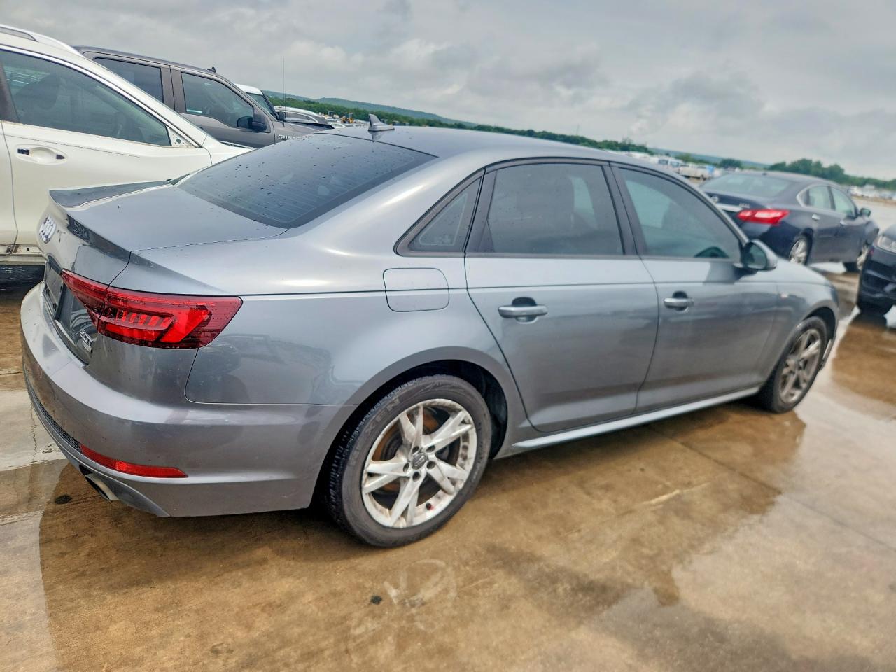 Audi A4 Premium