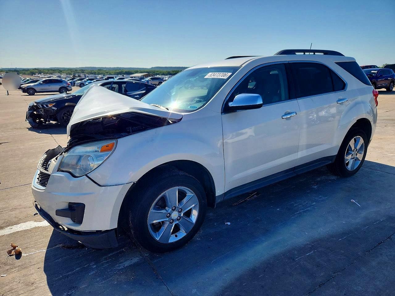 Salvage Chevrolet Equinox Image