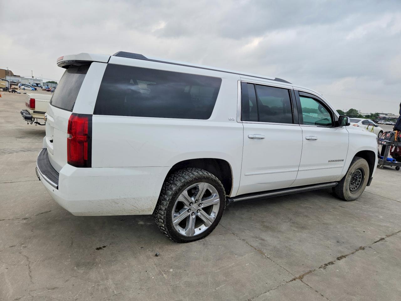 Chevrolet Suburban K1500 Ltz
