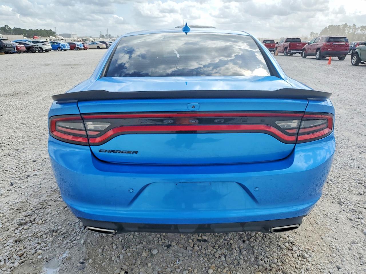 Dodge Charger Sxt