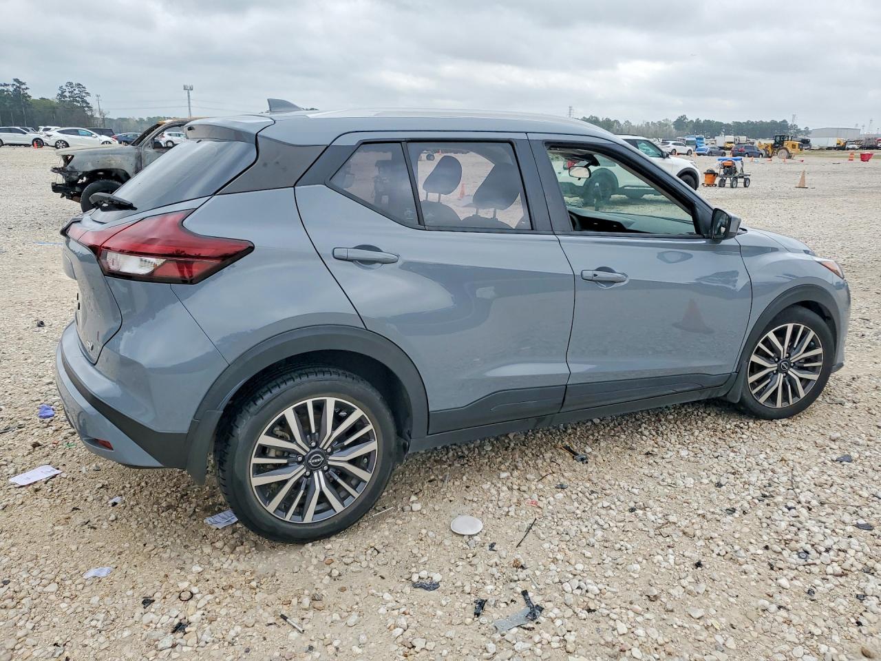 Nissan Kicks Sv
