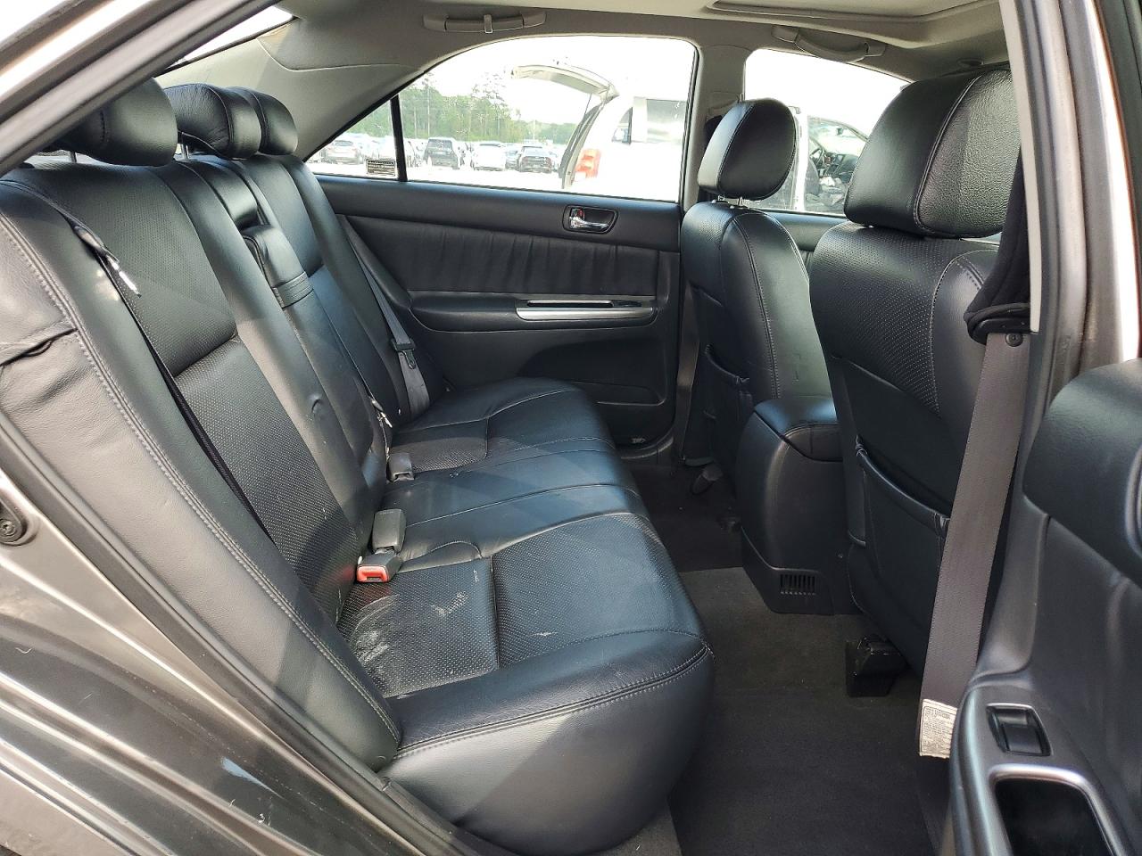 Toyota Camry Se V6