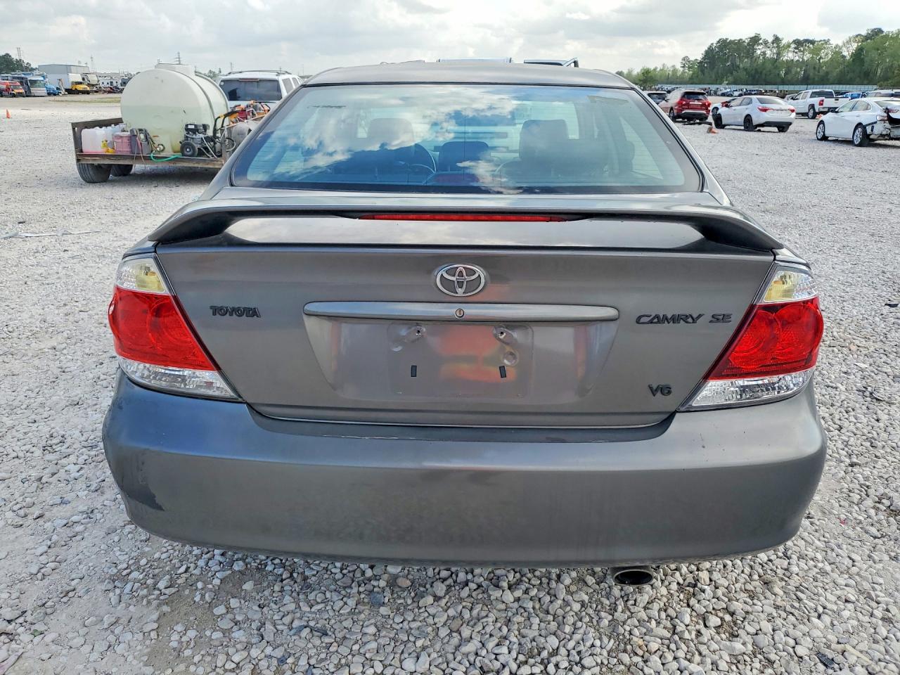 Toyota Camry Se V6