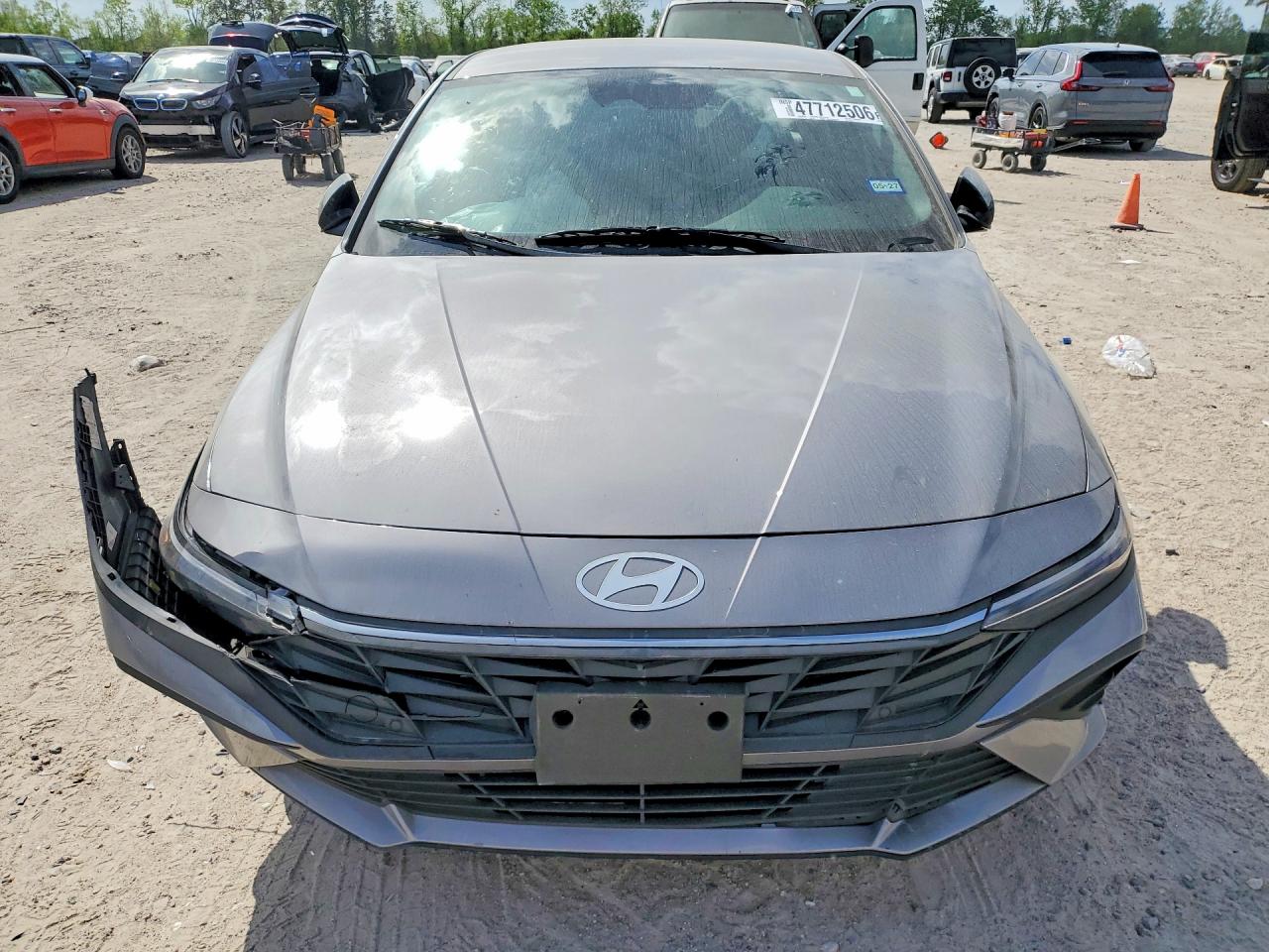 Hyundai ELANTRA Sel Sport