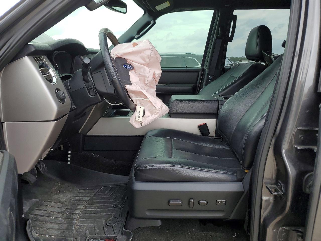 Ford Expedition Xlt