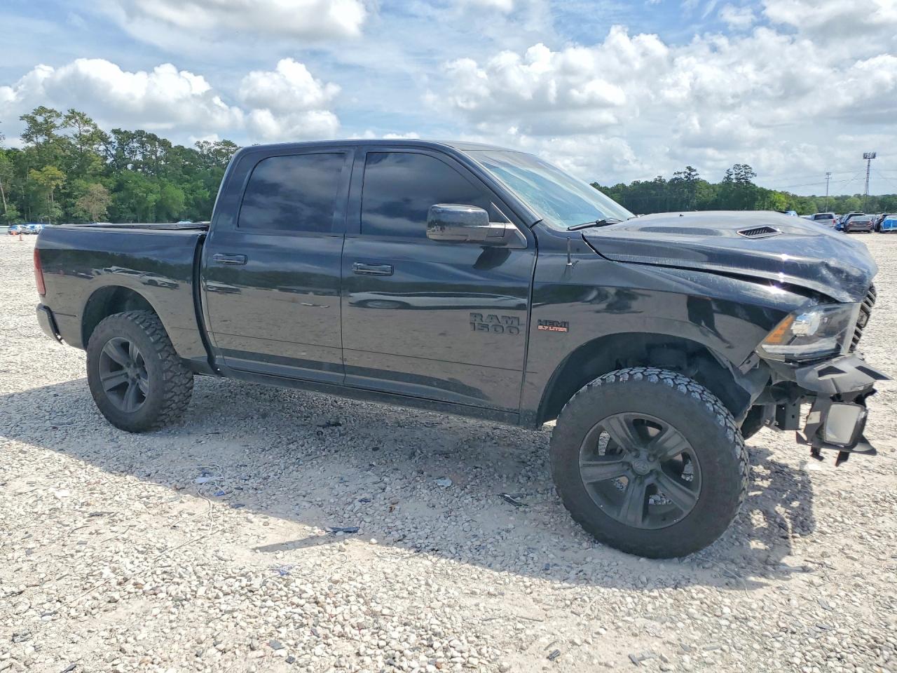Ram 1500 Sport