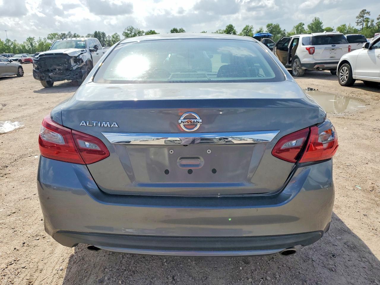 Nissan Altima 2.5 S