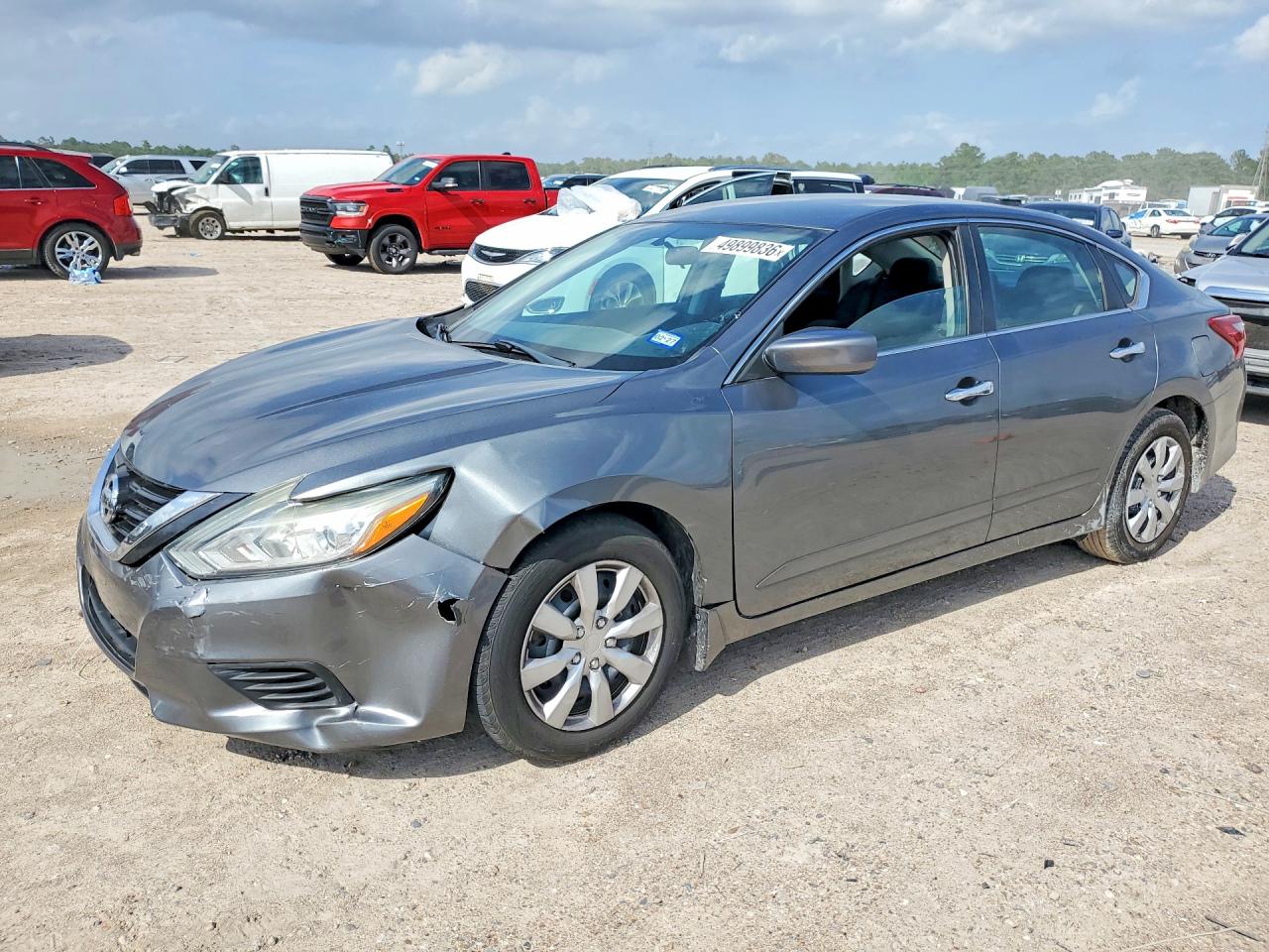 Salvage Nissan Altima Image