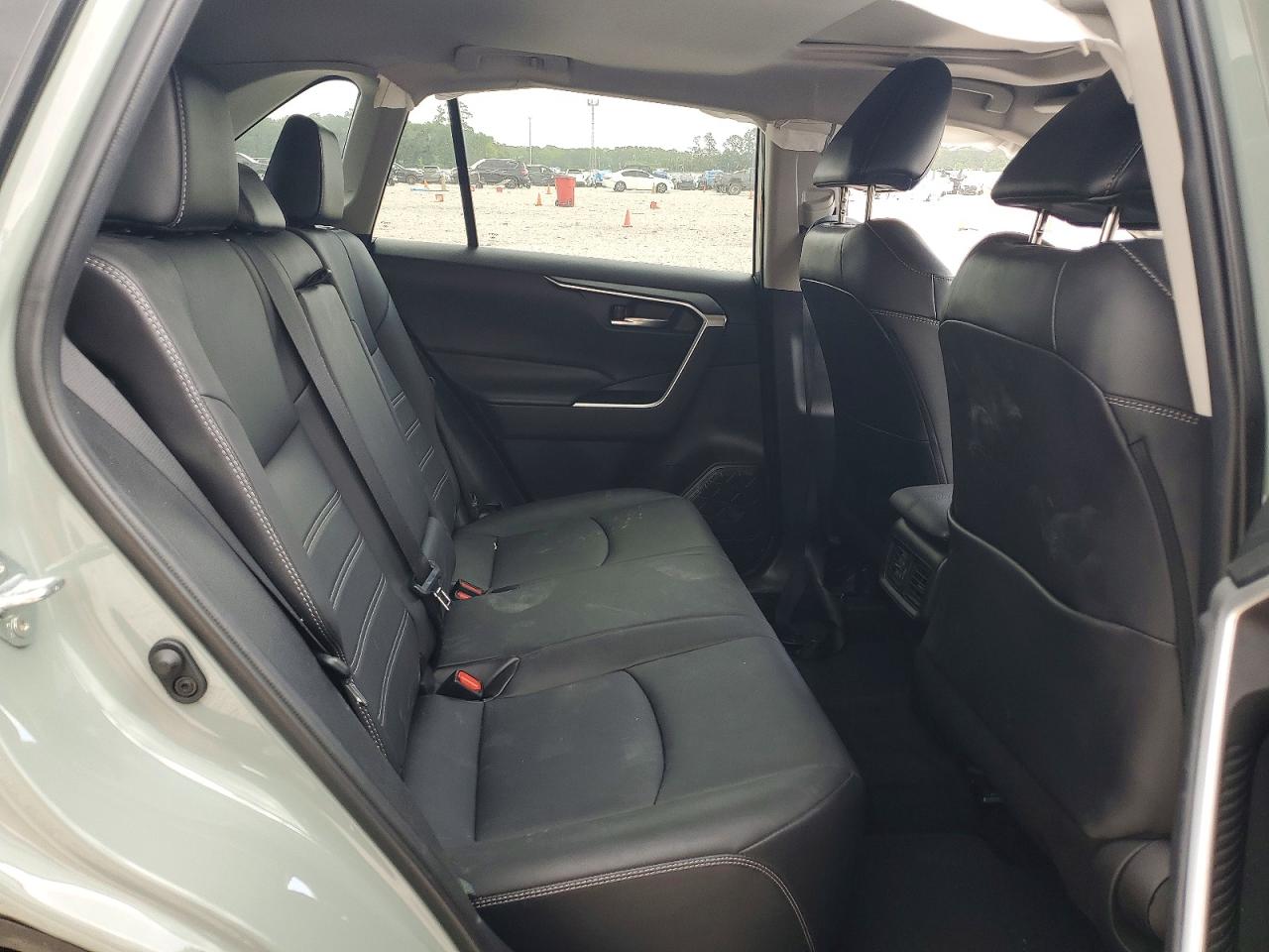 Toyota RAV4 Xle Premium