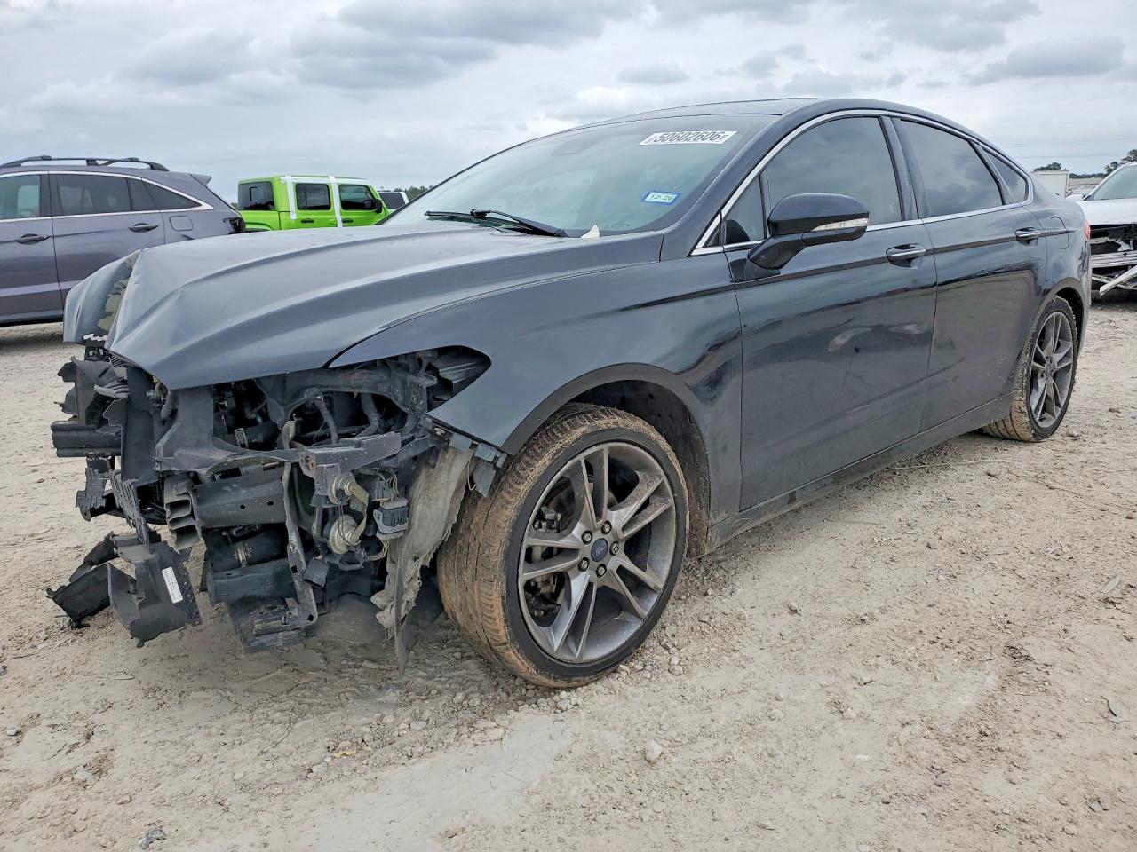 Salvage Ford Fusion Image