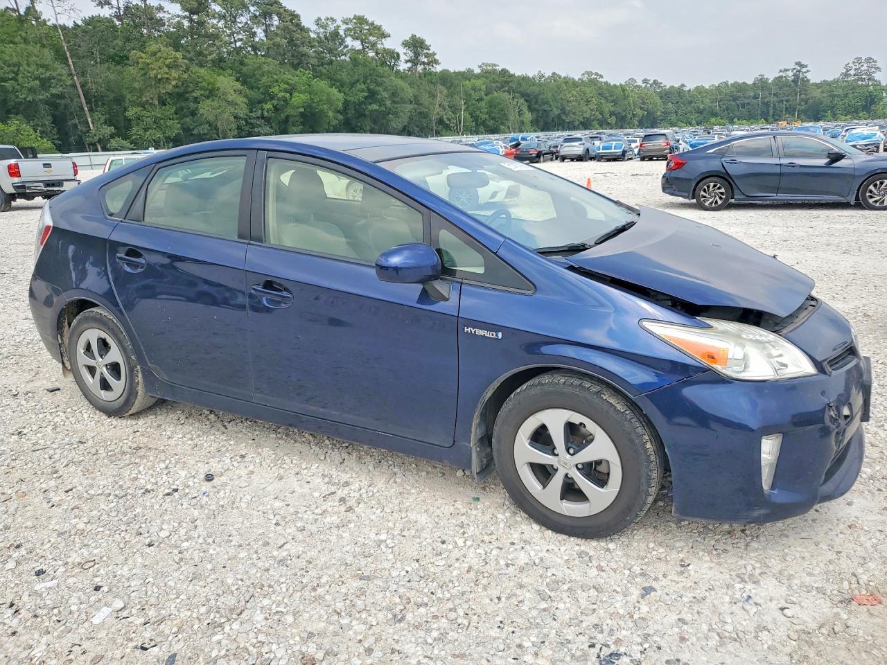 Toyota Prius Four