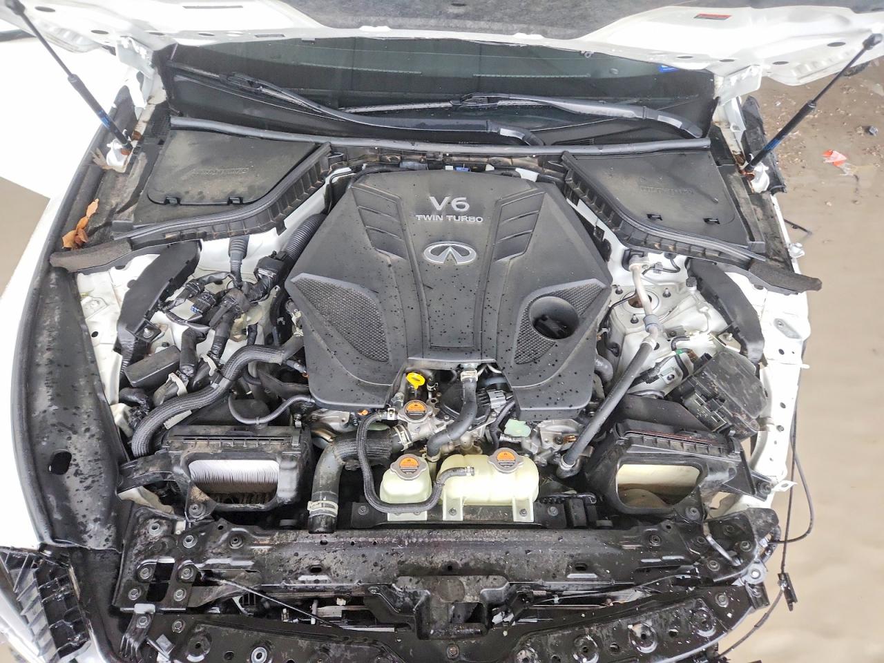 INFINITI Q50