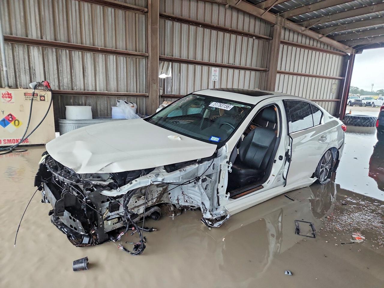 Salvage INFINITI Q50 Image