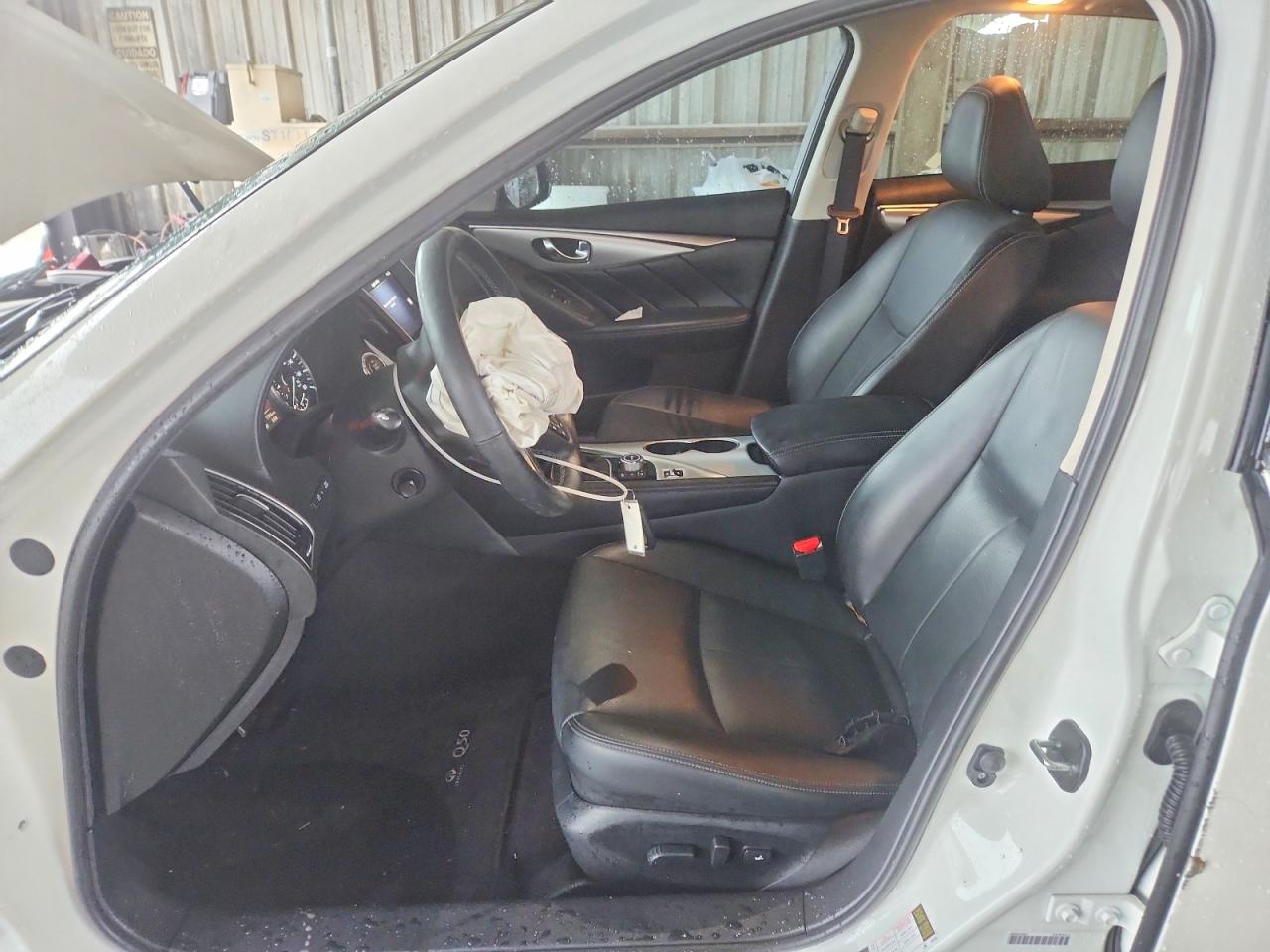 INFINITI Q50