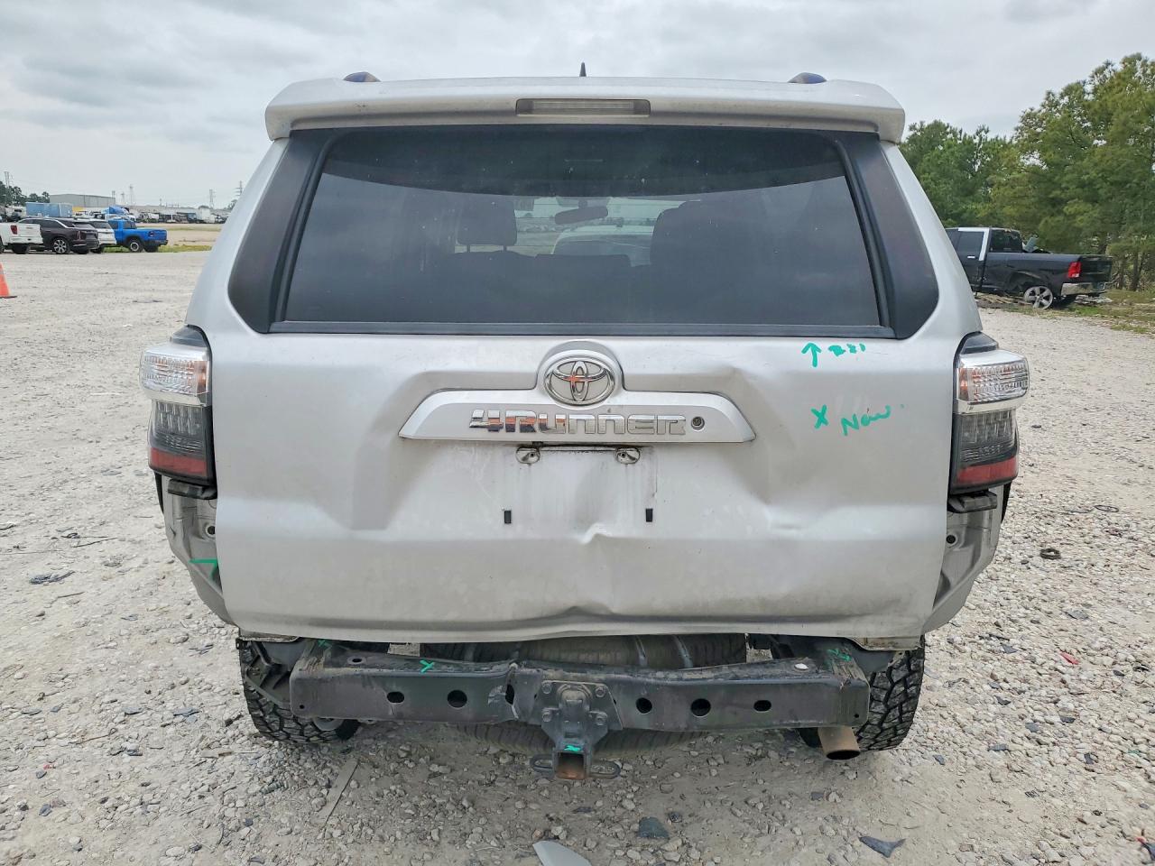 Toyota 4Runner Sr5