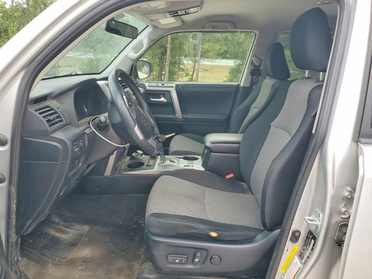 Toyota 4Runner Sr5