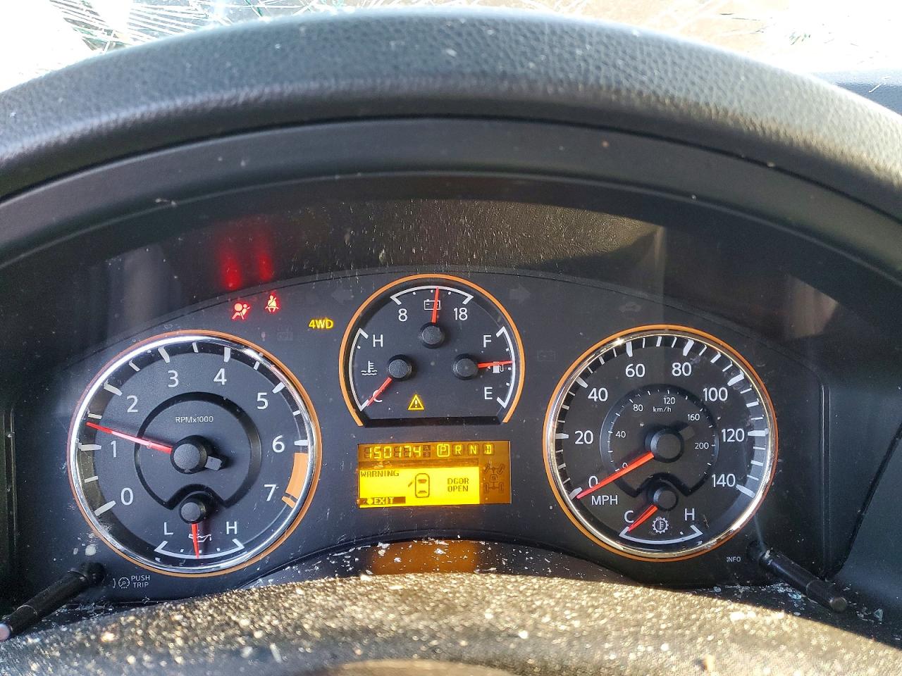 Nissan Armada Platinum