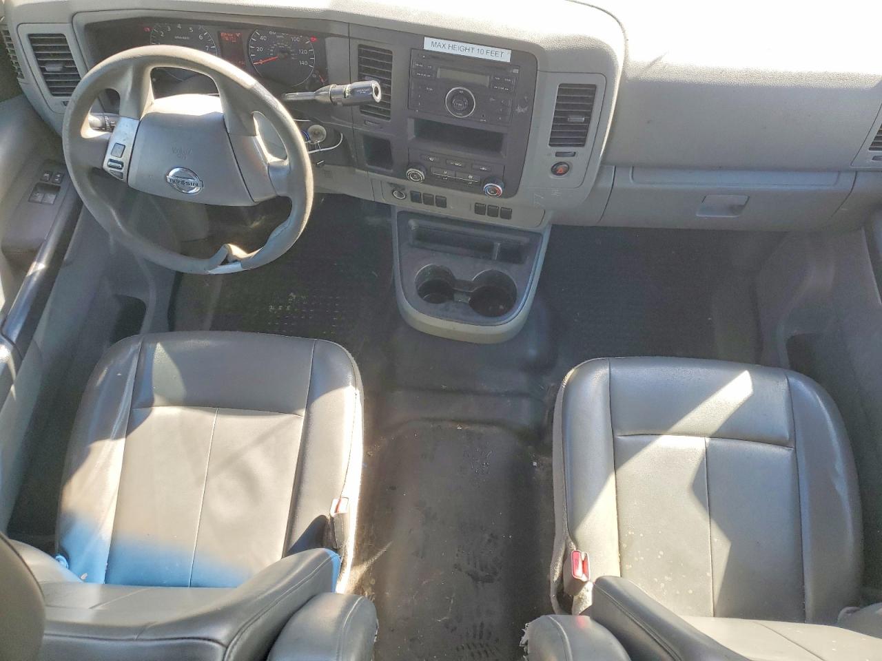 Nissan Nv