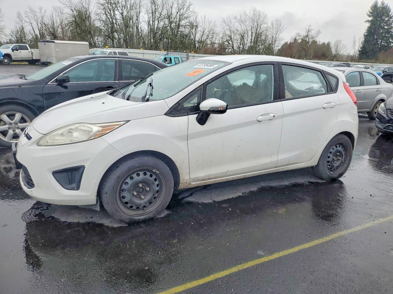 Salvage Ford Fiesta Image