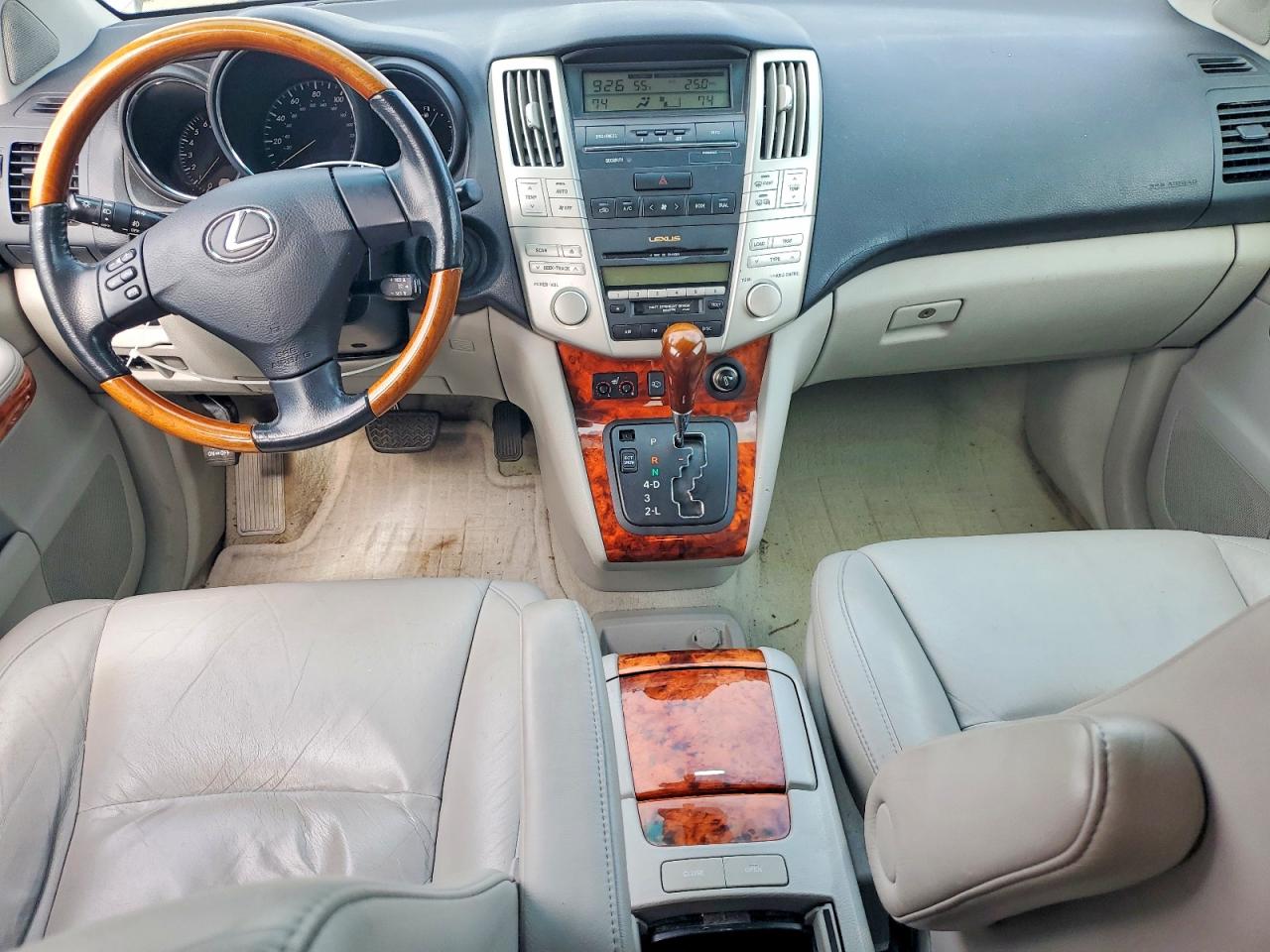 Lexus RX 330