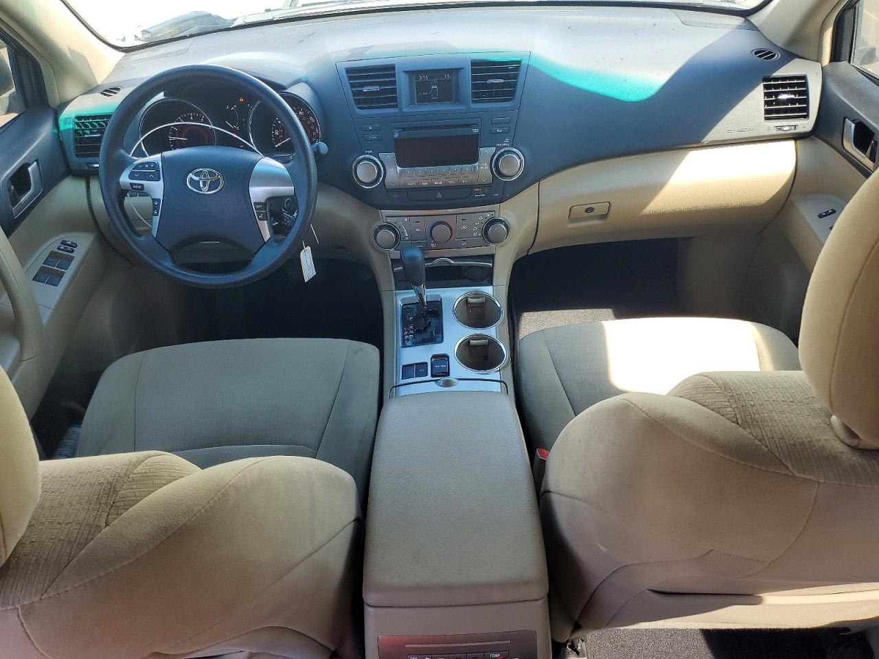 Toyota Highlander Base