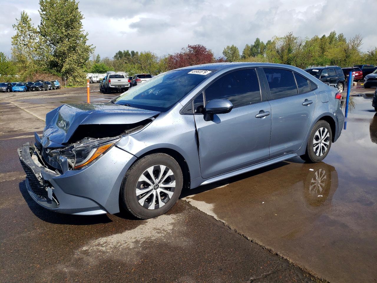 Salvage Toyota Corolla Image