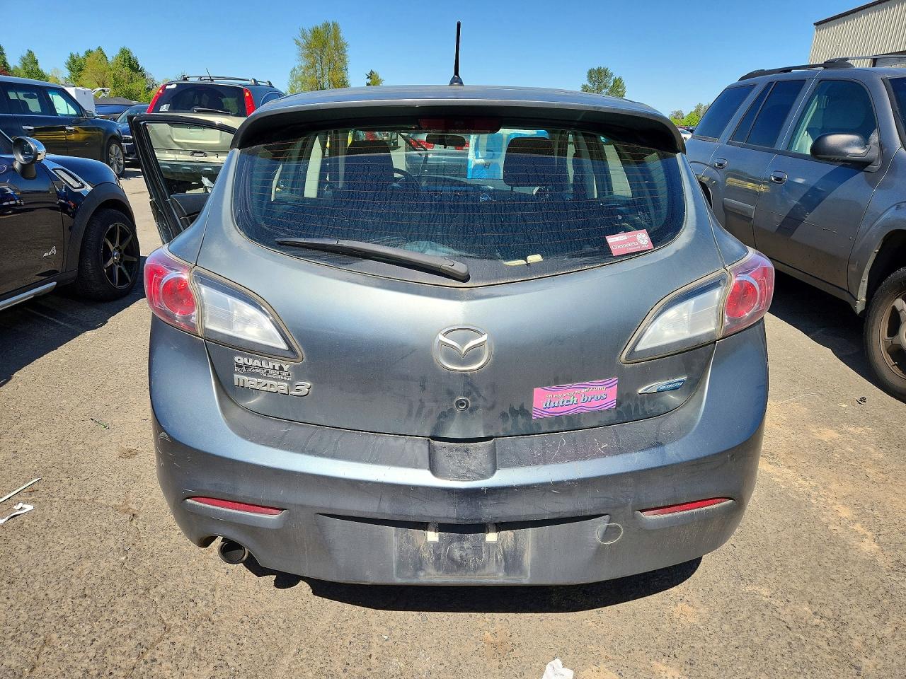 Mazda 3 I