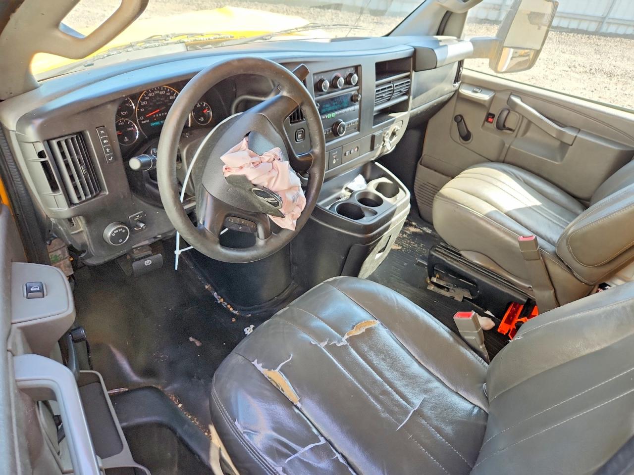 GMC Savana Cutaway G3500