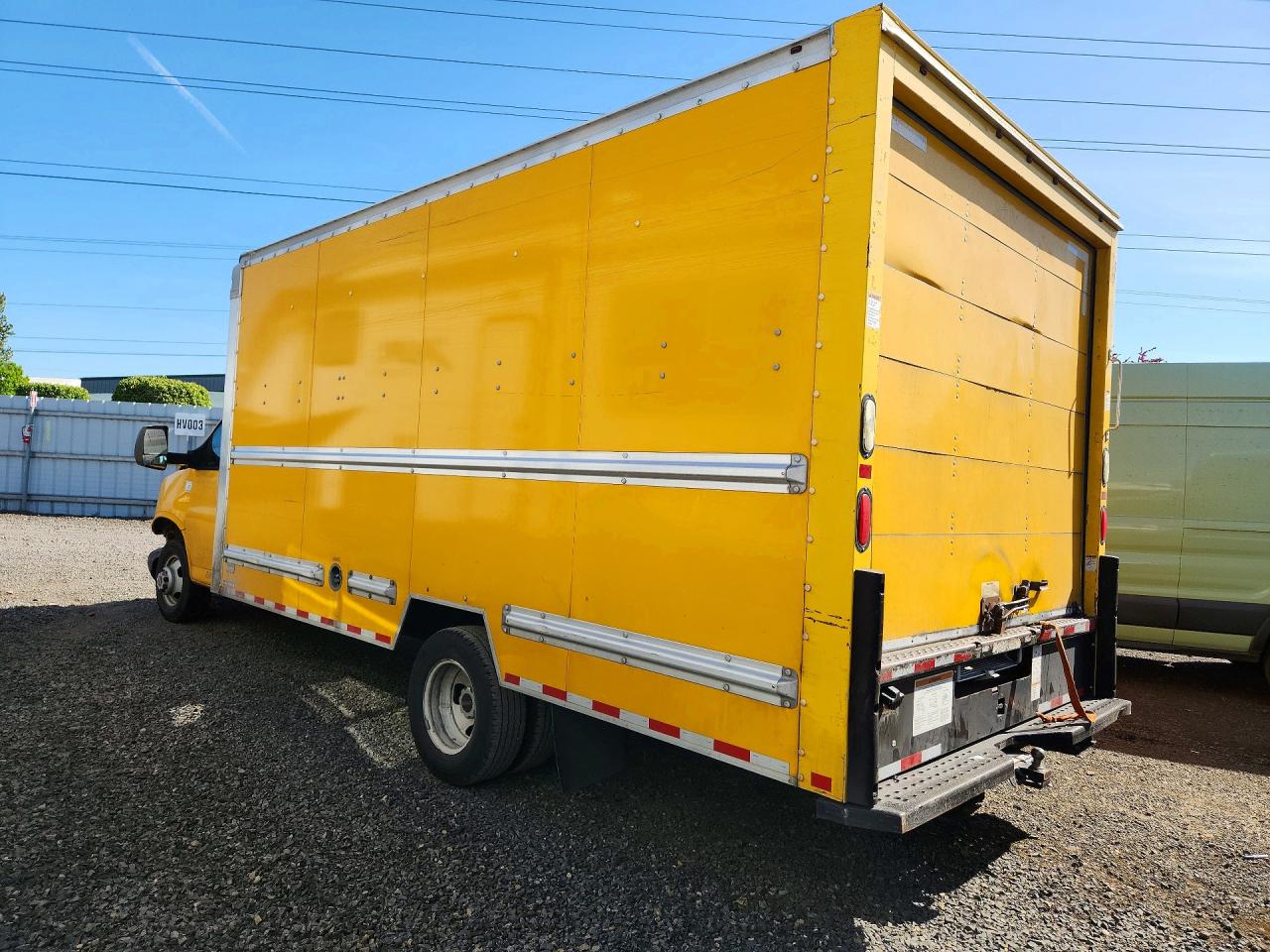 GMC Savana Cutaway G3500